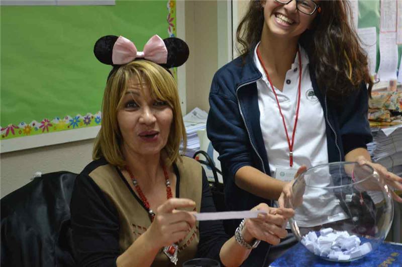 A teacher pleasantly surprised by the quote she picked from the Smile Jar in Abu Dhabi